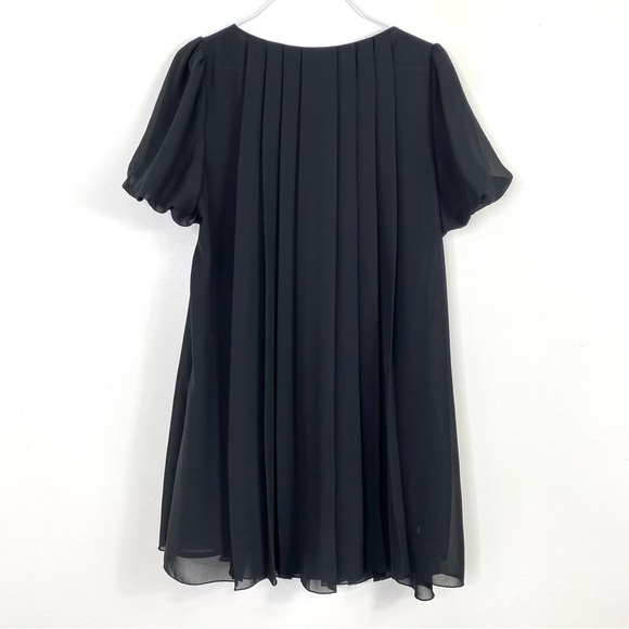 TWELVE by Twelve Los Angeles Puffer Sleeve Pleated Crepe Dress in Black - Picture 3 of 6